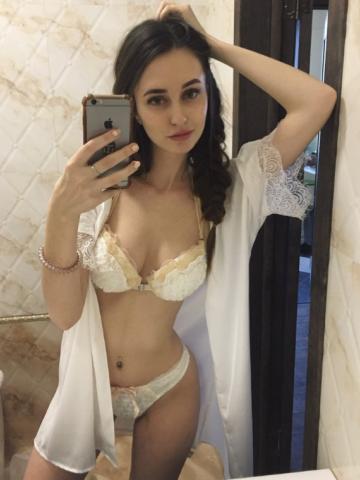 Алина